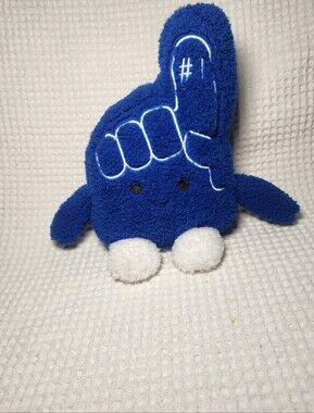 7.5-inch blue plush Fannie the foam finger FundayBumz series BumBumz